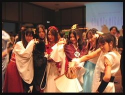 กลุ่มสาวๆ~น่าร้ากก[แต่แอบเบลอ]