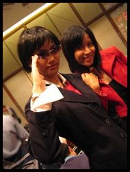 ตกลงแว่นอันนั้นมันของพี่เค้าหรือเปล่าเนี่ย- -''