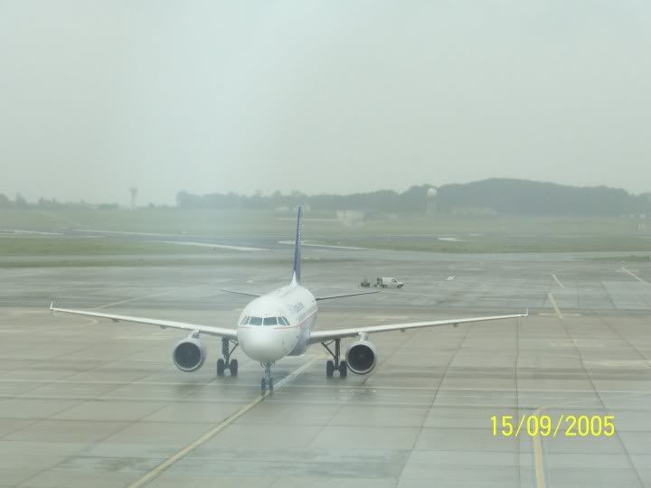 http://i2.photobucket.com/albums/y11/VC10/sn2043/oossk_approach_bru.jpg
