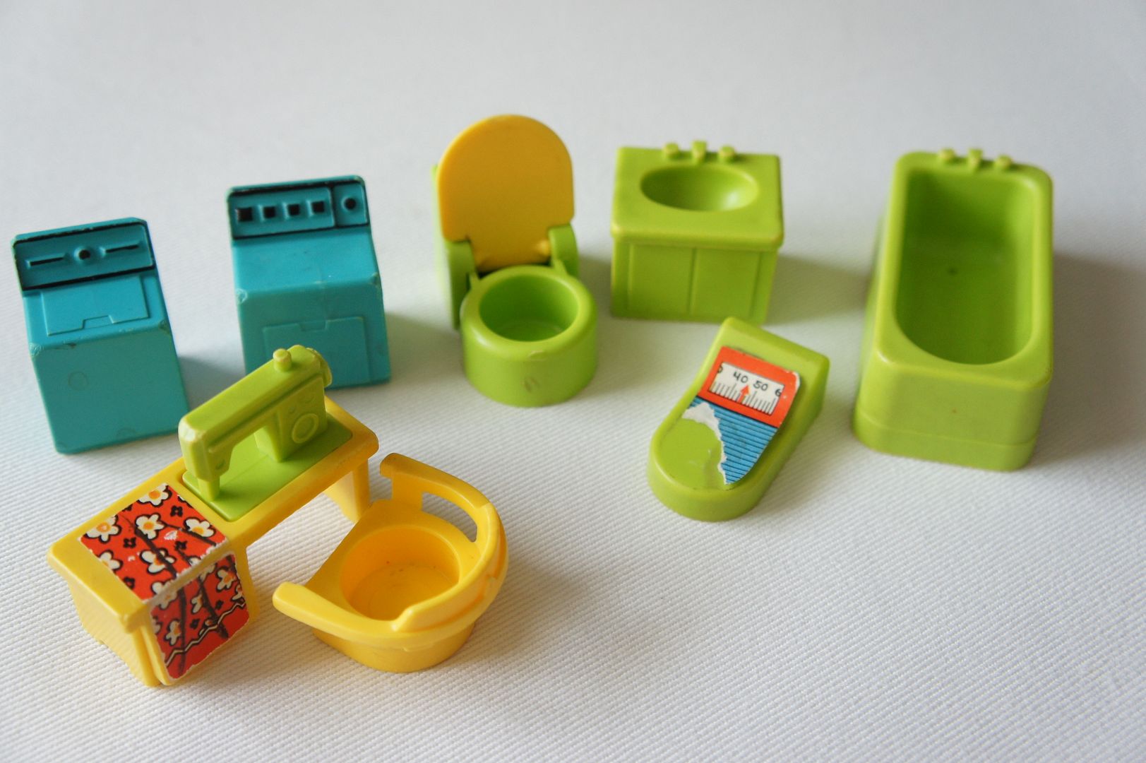 Anne's Odds and Ends: Fisher Price Friday - Play Family ...