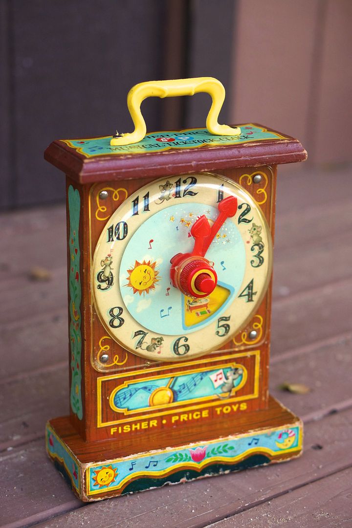 fisher price music box tick tock clock