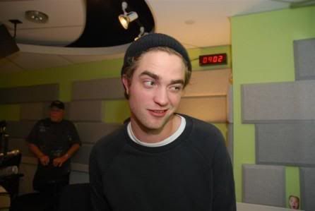 Funny Robert Pattinson on Pic Spam Of All The Many Funny Faces That Robert Pattinson Makes 1