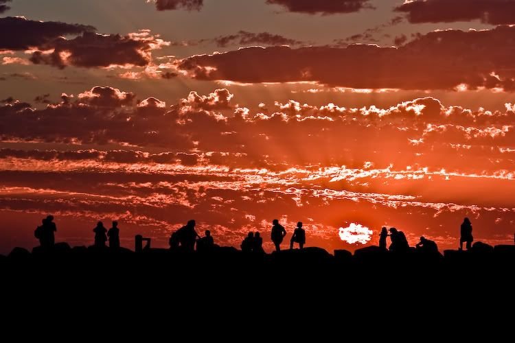 IMAGE: http://i2.photobucket.com/albums/y12/Deckham/Photography/Skylines/EveryCloud.jpg