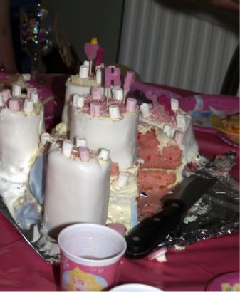 Bellas 5th Birthday Party Princess Castle Cake7