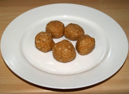Peanut Butter Honey Oatmeal Balls