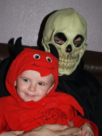 Cameron &amp; Daddy1 Halloween 2010