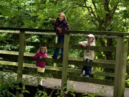 Bella Gabby Connor on bridge 25 Aug 2010