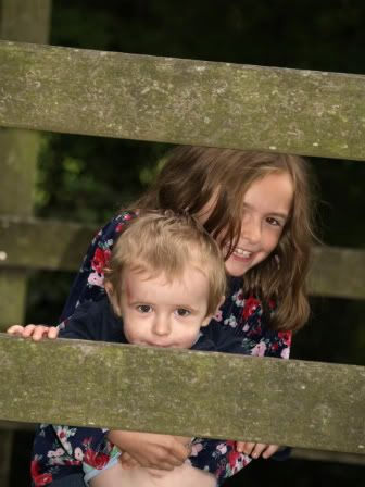 Cameron &amp; Gabby on bridge 25 Aug 2010