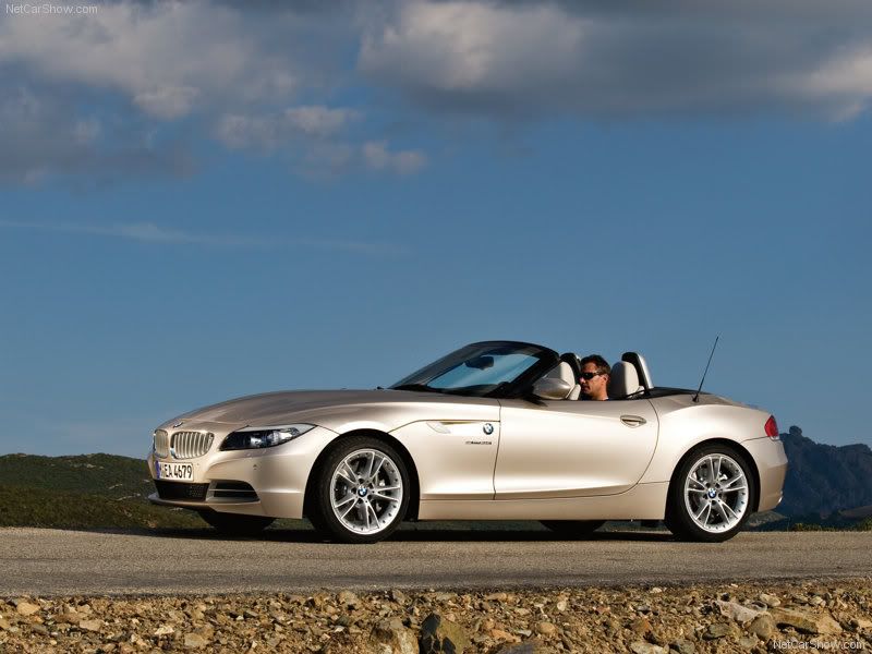 BMW-Z4_2010_800x600_wallpaper_09.jpg