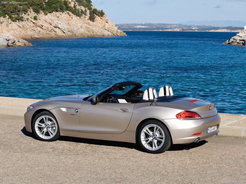 BMW-Z4_2010_800x600_wallpaper_12.jpg