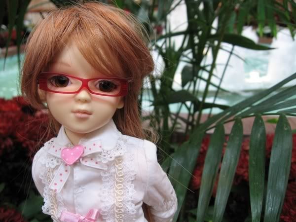 Emo Girls With Goggles. the Elfdoll Emo Glasses)