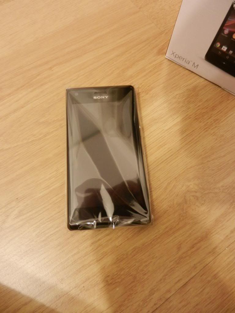 Sony XPERIA M