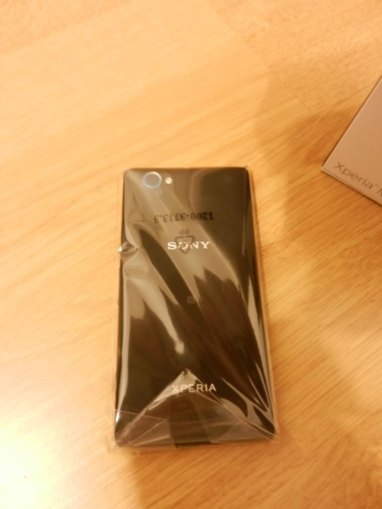 Sony XPERIA M