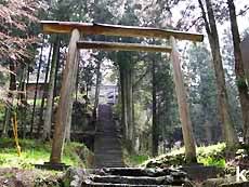 佐毘売山神社