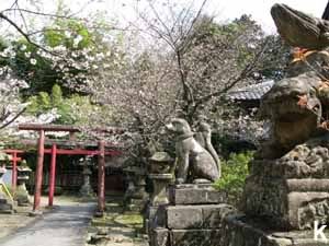 城山稲荷神社