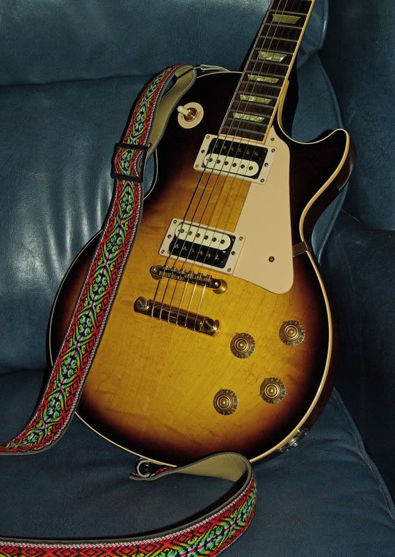 Wrapping strings around the tailpiece My Les Paul Forum