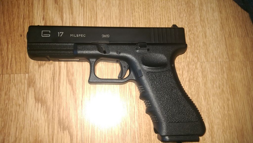 Glock17.jpg