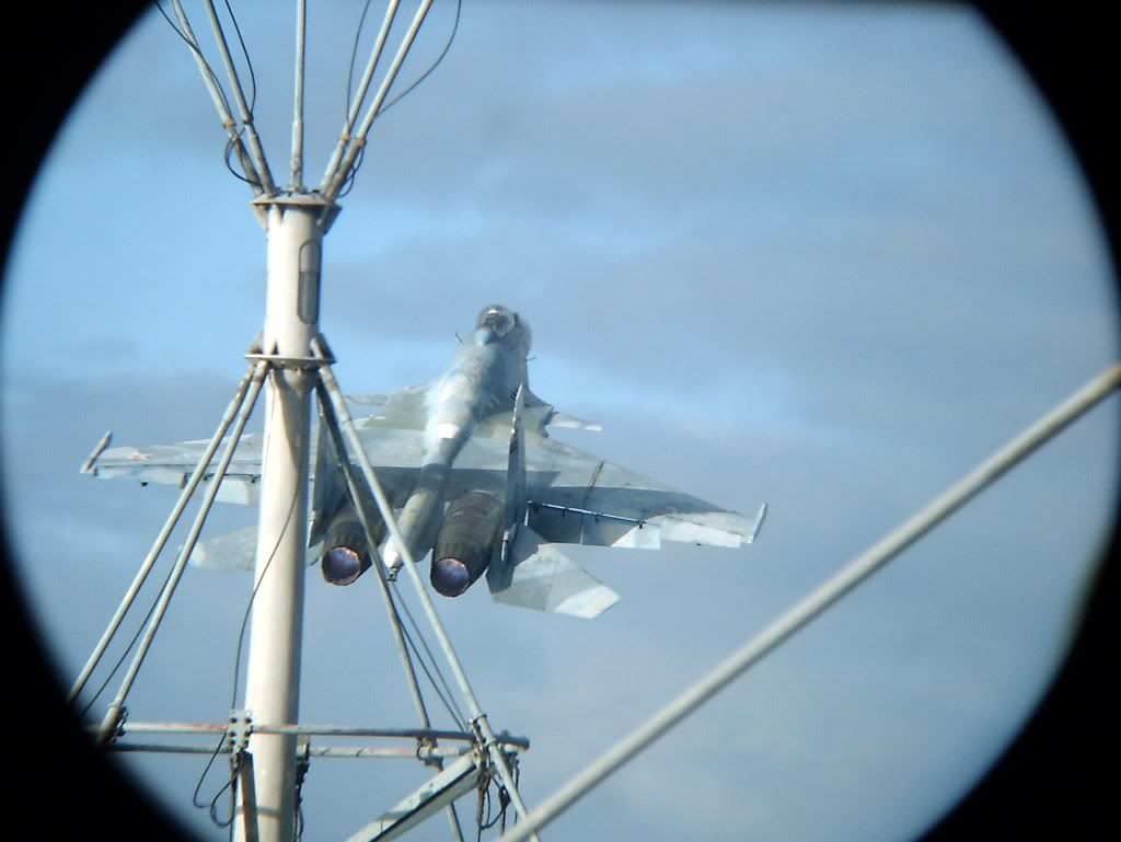 ad_su-33_2_09_l.jpg
