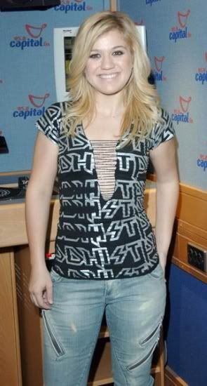 KellyClarkson3.jpg kelly clarkson image by marispihle