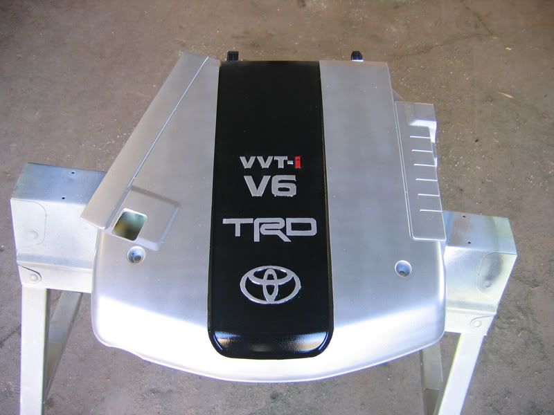 Yet another custom engine cover Toyota Forum