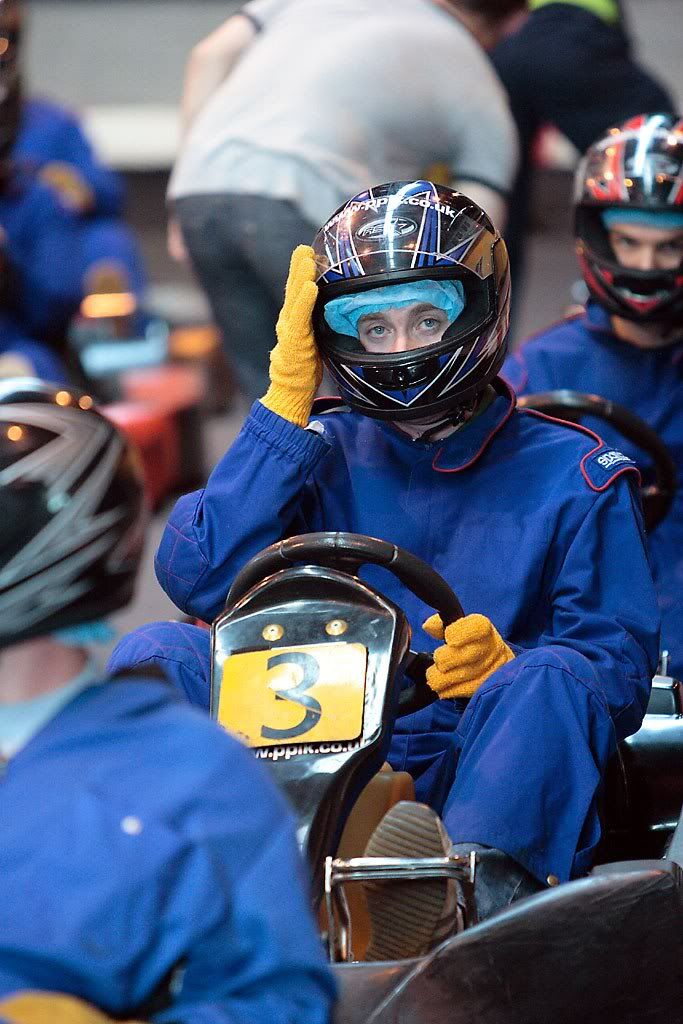 IMAGE: http://i2.photobucket.com/albums/y15/Dewspics/Karting/DPP_0010.jpg