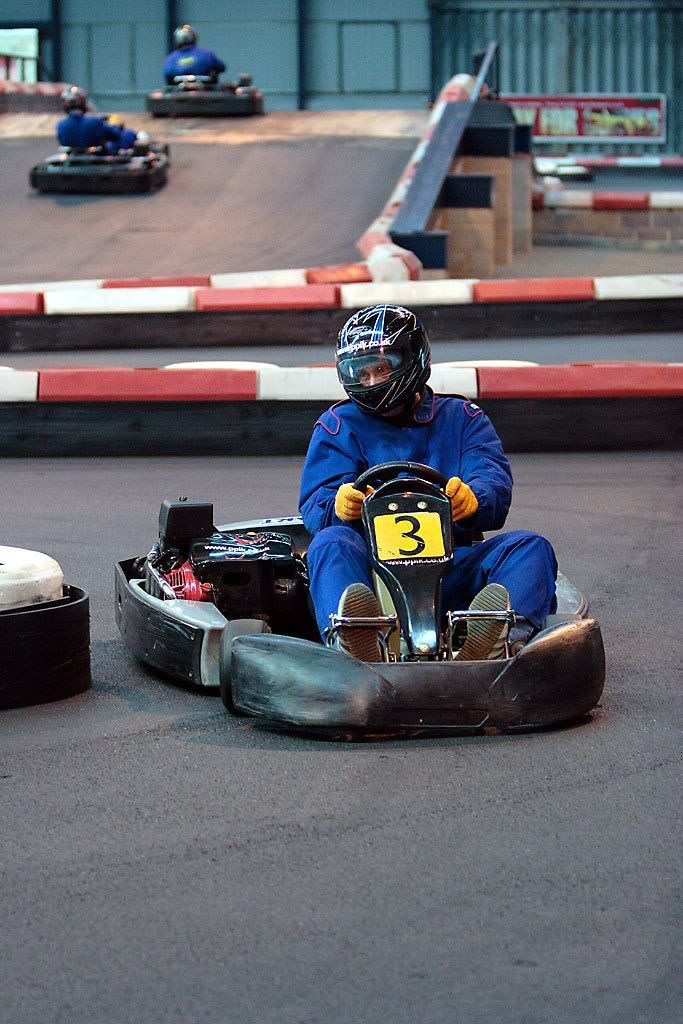IMAGE: http://i2.photobucket.com/albums/y15/Dewspics/Karting/DPP_0015.jpg