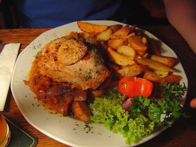 Image hosted by Photobucket Pork fillet Bakony style, which seemed to be stuffed with layers of cheese with potatoes <img src=
