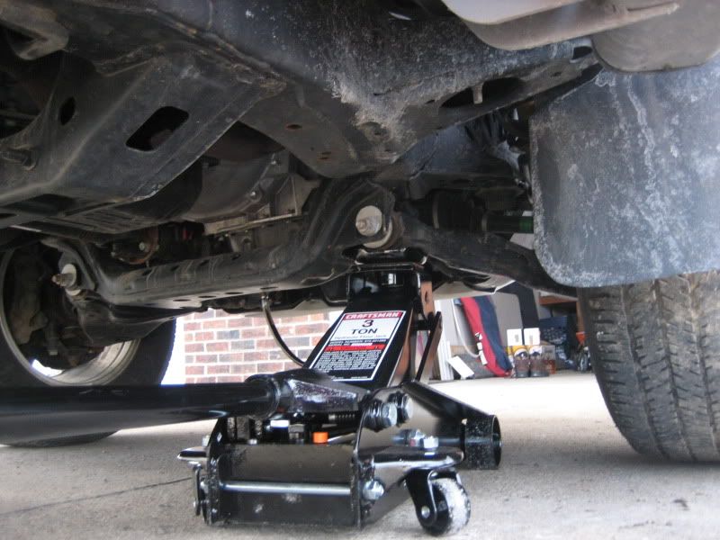 where to place jack stands on a toyota tacoma #7