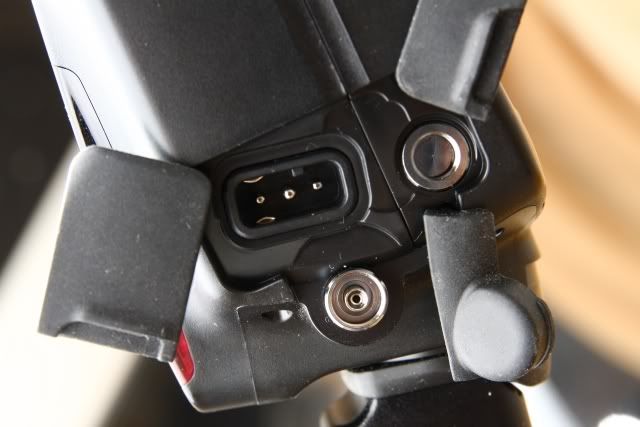 IMAGE: http://i2.photobucket.com/albums/y17/msowsun/photo%20stuff/IMG_2310_640.jpg