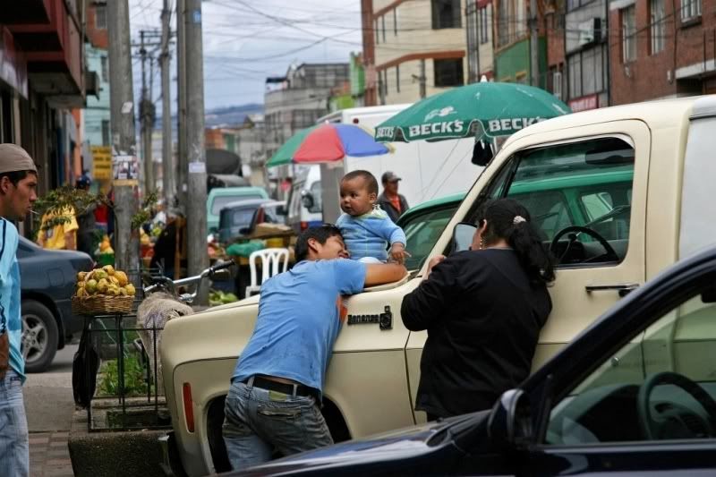 IMAGE: http://i2.photobucket.com/albums/y17/msowsun/photo%20stuff/Newer/Candids/IMG_3404a.jpg