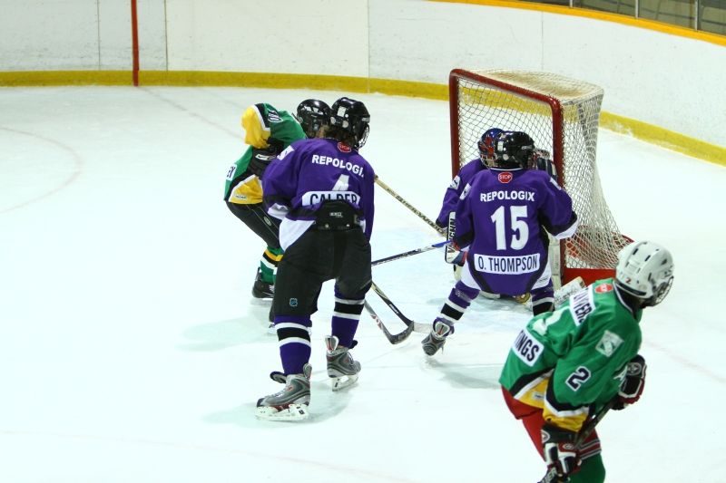 IMAGE: http://i2.photobucket.com/albums/y17/msowsun/photo%20stuff/Photo1/IMG_2869.jpg