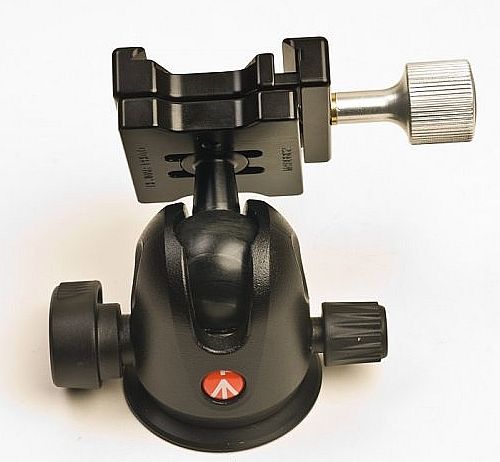 IMAGE: http://i2.photobucket.com/albums/y17/msowsun/photo%20stuff/Photo10/IMG_7828_zps28a5c3ff.jpg