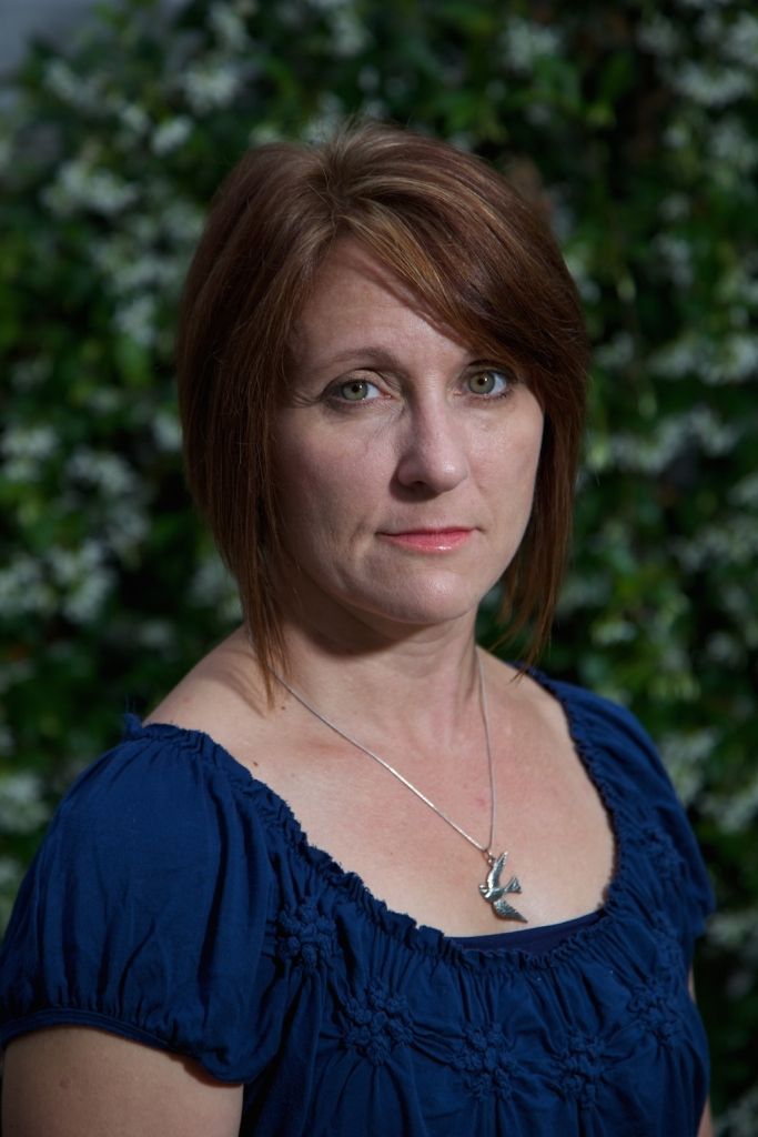 IMAGE: http://i2.photobucket.com/albums/y17/msowsun/photo%20stuff/Photo15/001.jpg~original