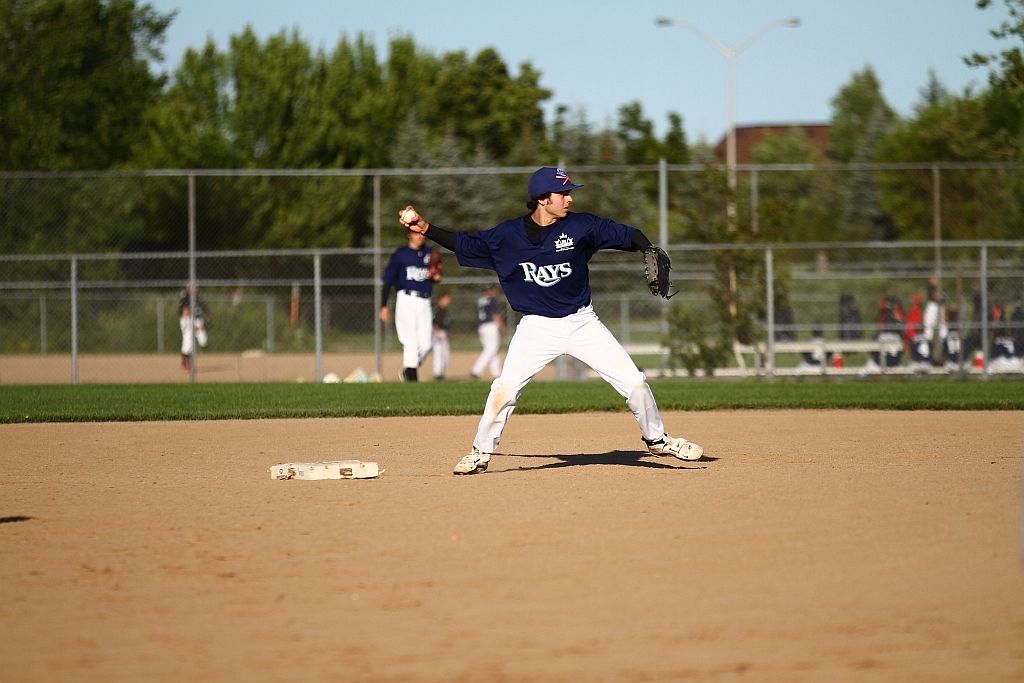 IMAGE: http://i2.photobucket.com/albums/y17/msowsun/photo%20stuff/Photo4/IMG_6665_1024.jpg