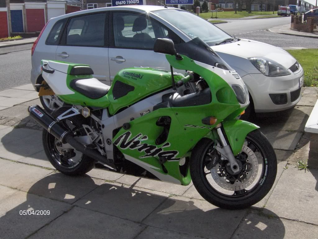 zx7r039.jpg