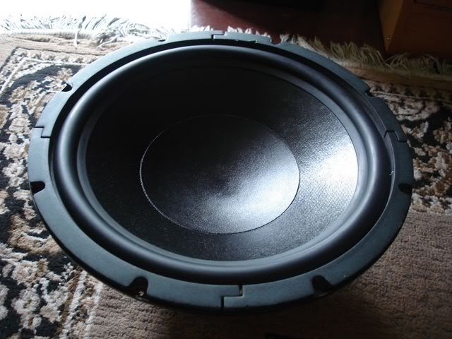 dynaquest subwoofer