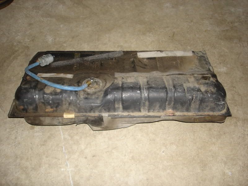 FS> caddy gas tank / MKI carbed gas tank VW Vortex Volkswagen Forum