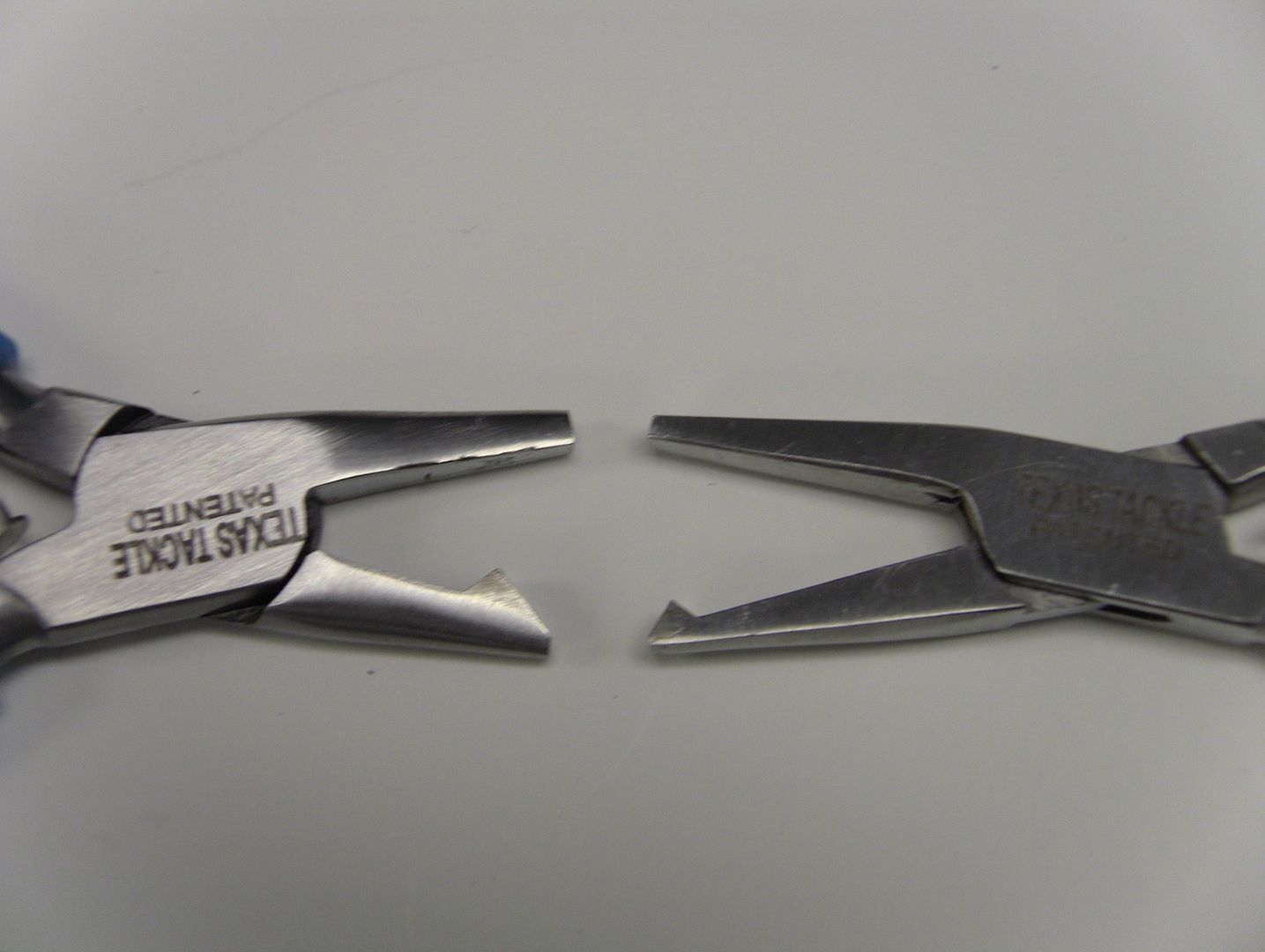 Compact, powerful Split Ring Plier BASS BARN