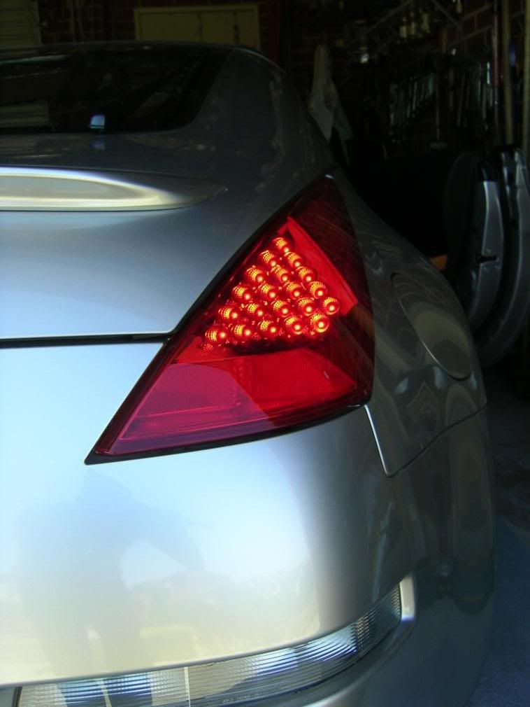 Nissan 350z oem led tail lights