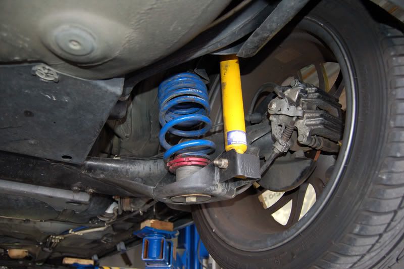 General suspension question curing a bouncy ride? VW Vortex