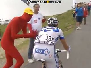 spectator_aubisque2011.jpg