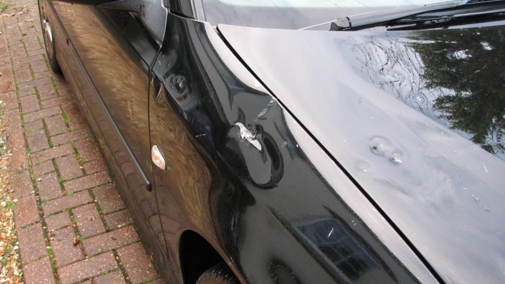 Can this damage to car roof be repaired? Page 1 Bodywork