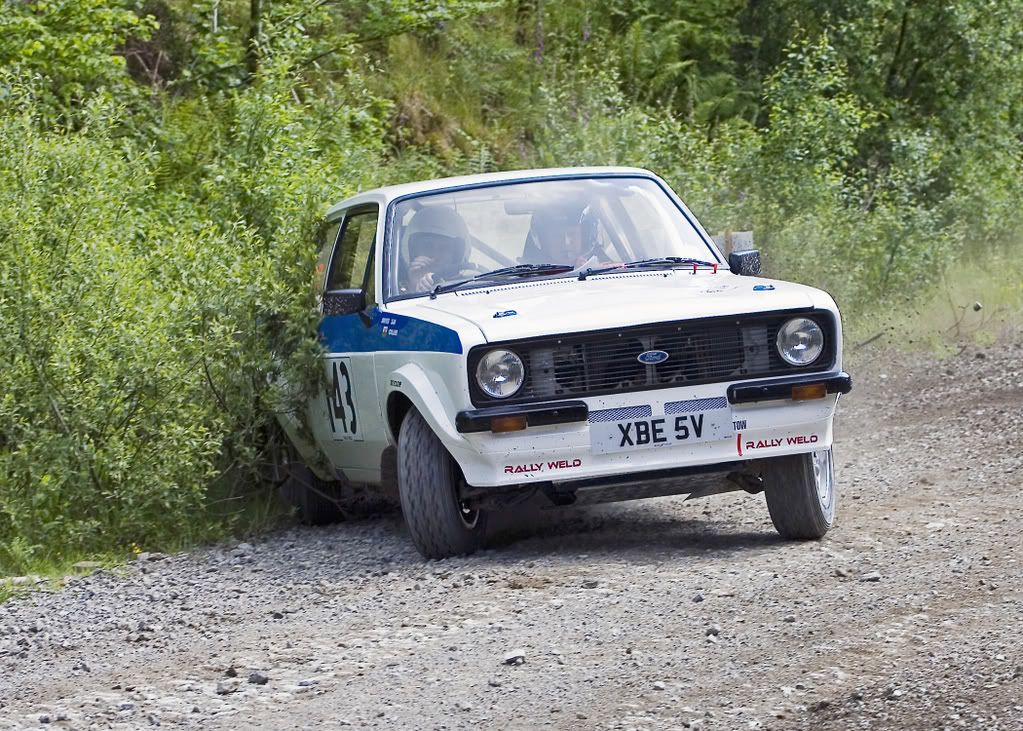 IMAGE: http://i2.photobucket.com/albums/y25/jakscooby/ANT12005-2.jpg