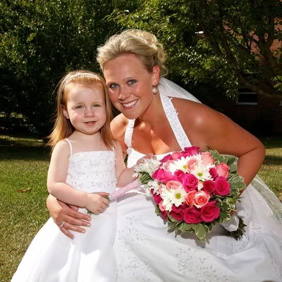 IMAGE: http://i2.photobucket.com/albums/y27/GertrudeLouise/5-5.jpg