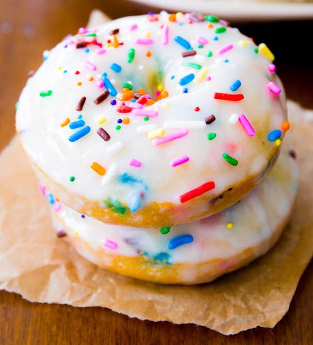 Baked-Funfetti-Donuts_zpsxdnmmszl.jpg