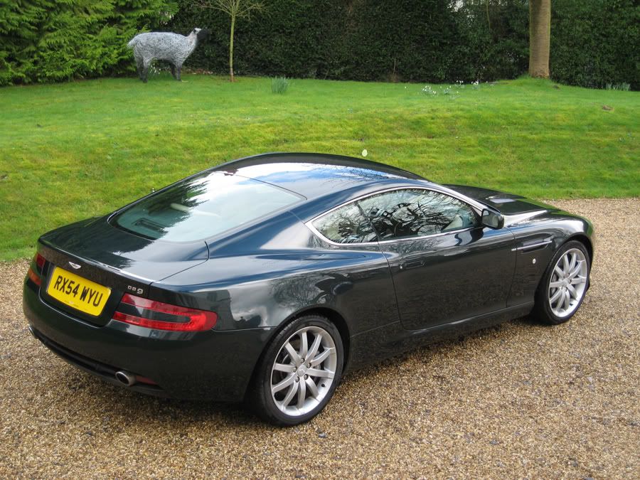 649432005AstonMartinDB9-Rear.jpg