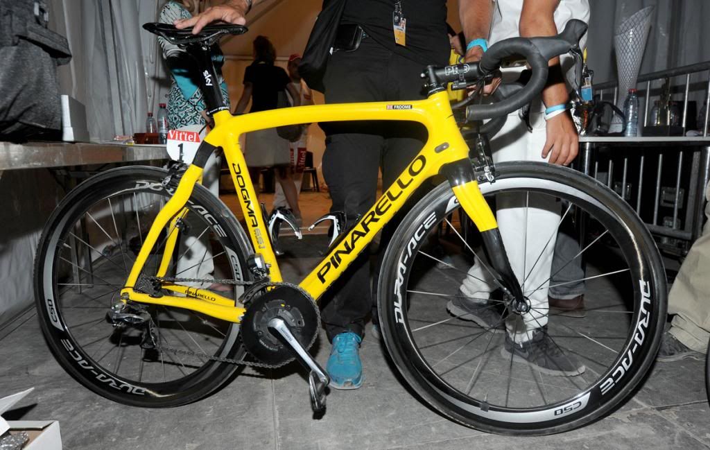 chris-froome-yellow-pinarello.jpg