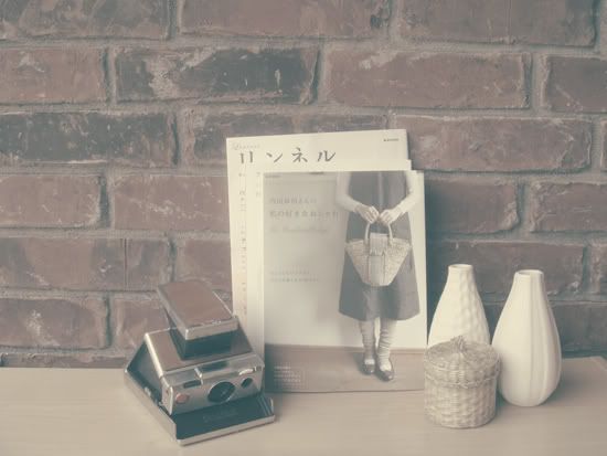 IMAGE: http://i2.photobucket.com/albums/y29/pop-psychology/DSC00717copy9.jpg