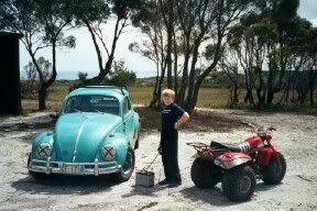 http://i2.photobucket.com/albums/y31/billholmes/mycar.jpg http://i2.photobucket.com/albums/y31/billholmes/mycar.jpg