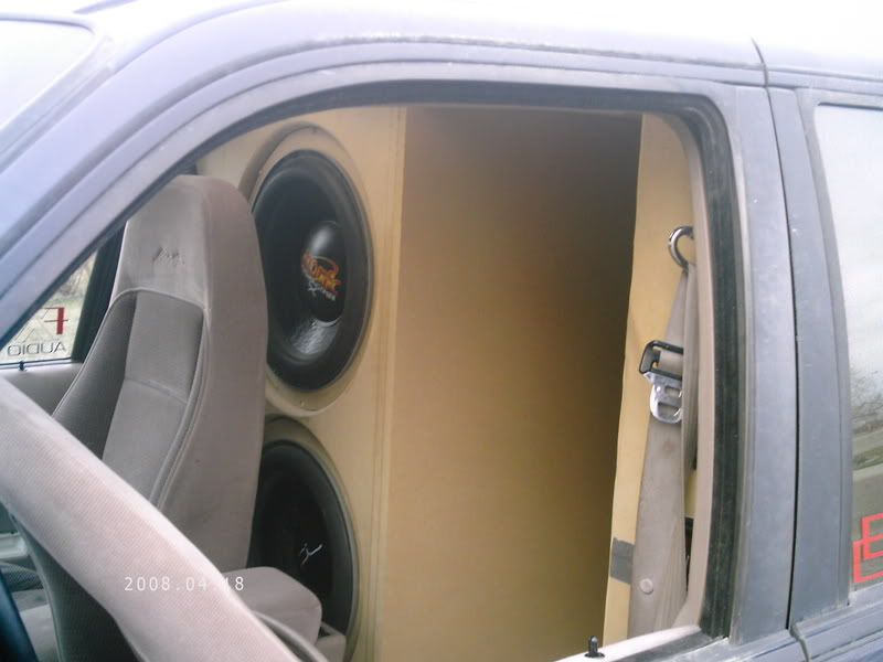 Does port area Matter? Subwoofers / Enclosures Steve Meade Designs